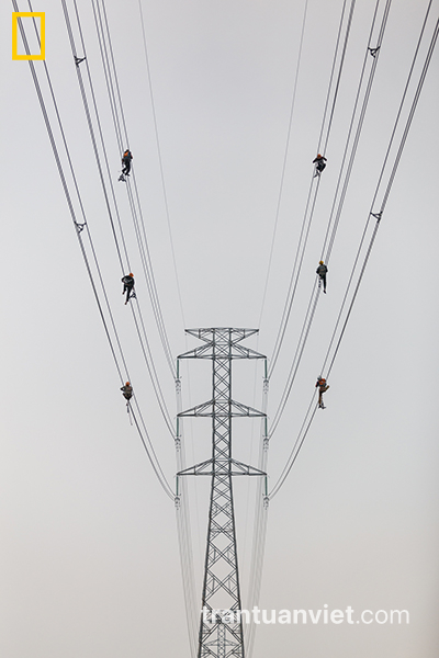 Electricians work on the wire, Bac Ninh, Vietnam